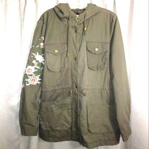 New Look Army Green Jacket With Floral Embroidery Size XL